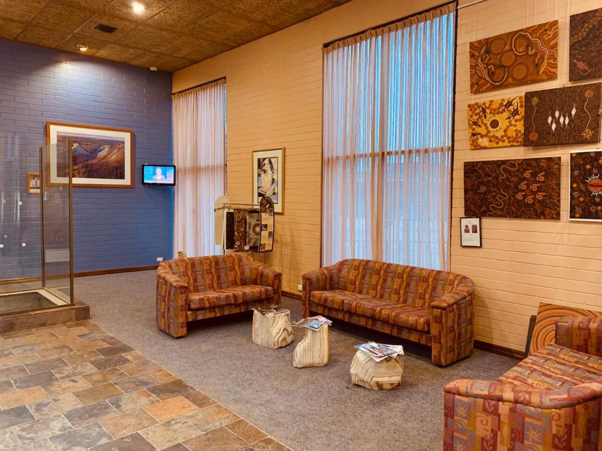 Desert Cave Hotel 3*